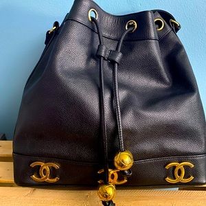 Chanel Triple C Caviar shoulder bag